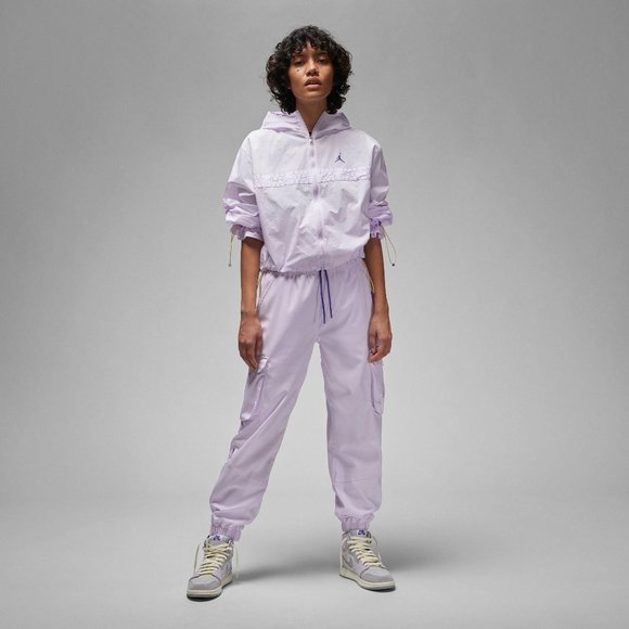 NWT Jordan Women's Sport Lightweight Jacket - Picture 7 of 13